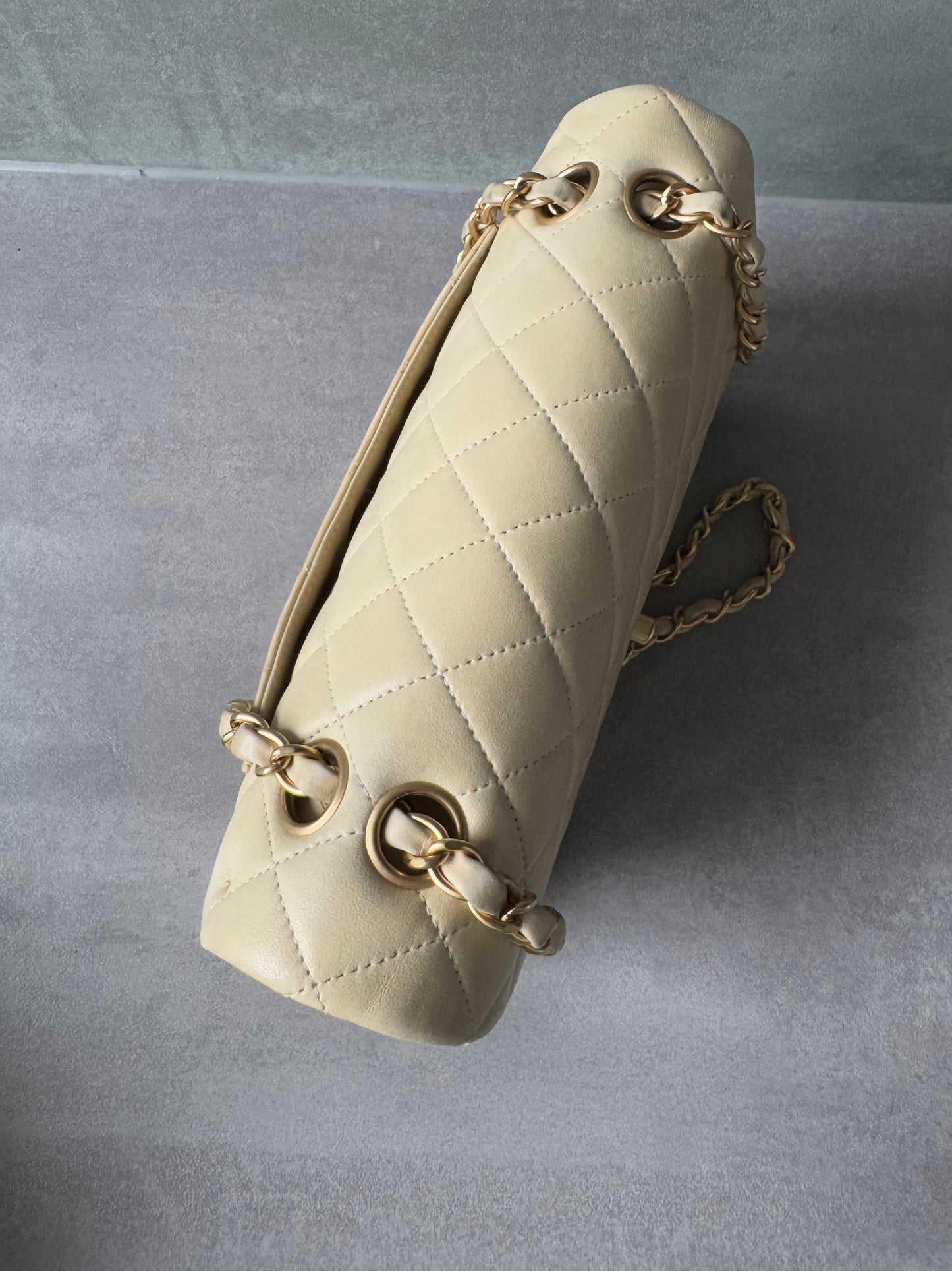 CHANEL Vintage Classic Small Double Flap Bag