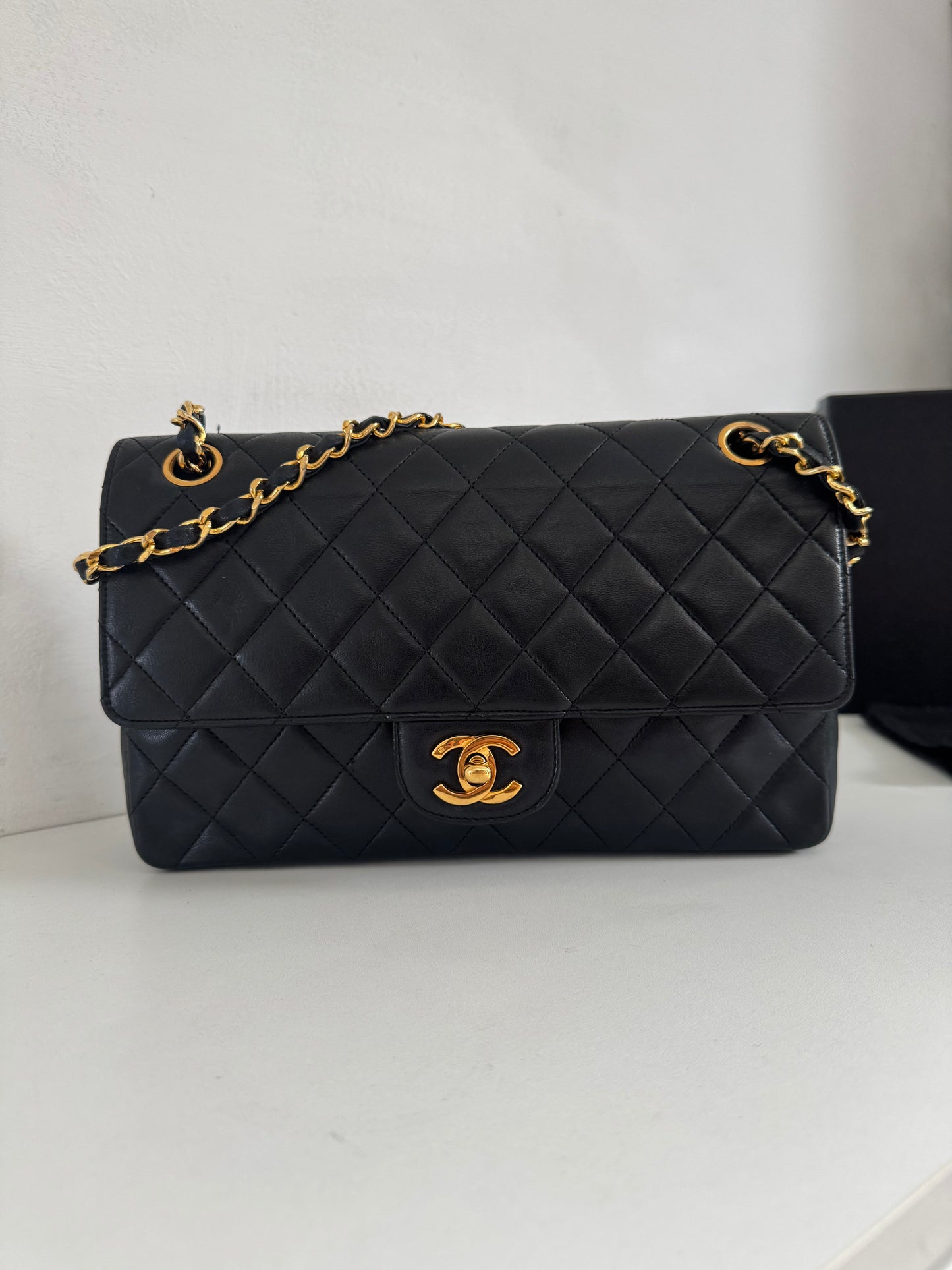 CHANEL Vintage Medium Double Flap Bag