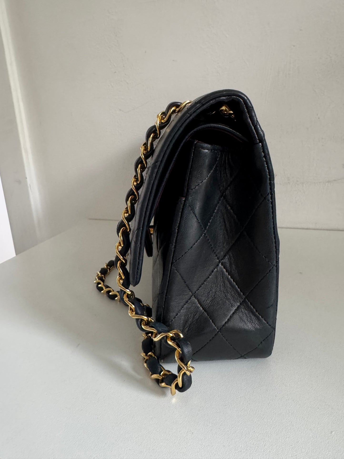 CHANEL Vintage Medium Double Flap Bag