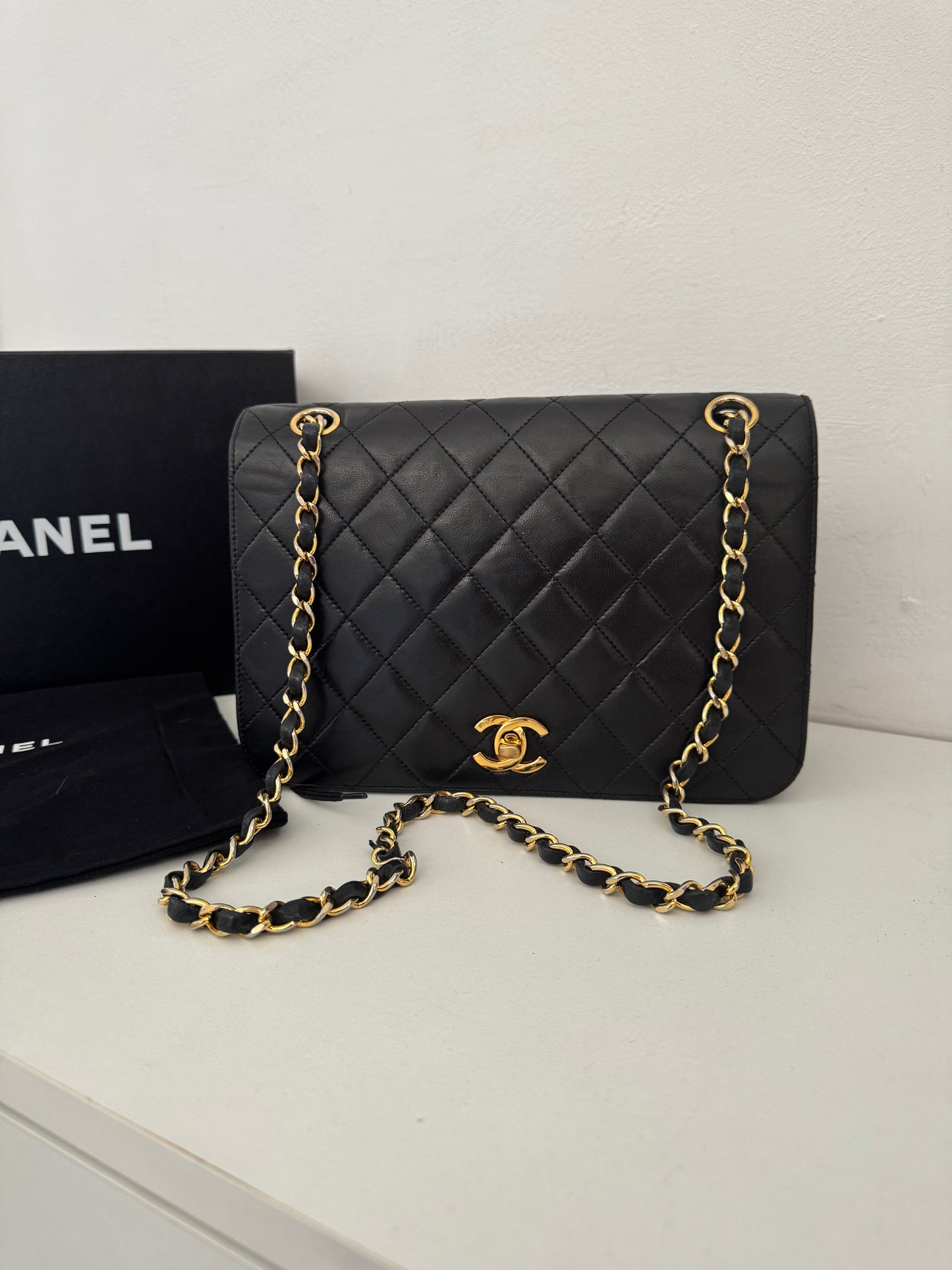 CHANEL Vintage Medium Full Flap Bag