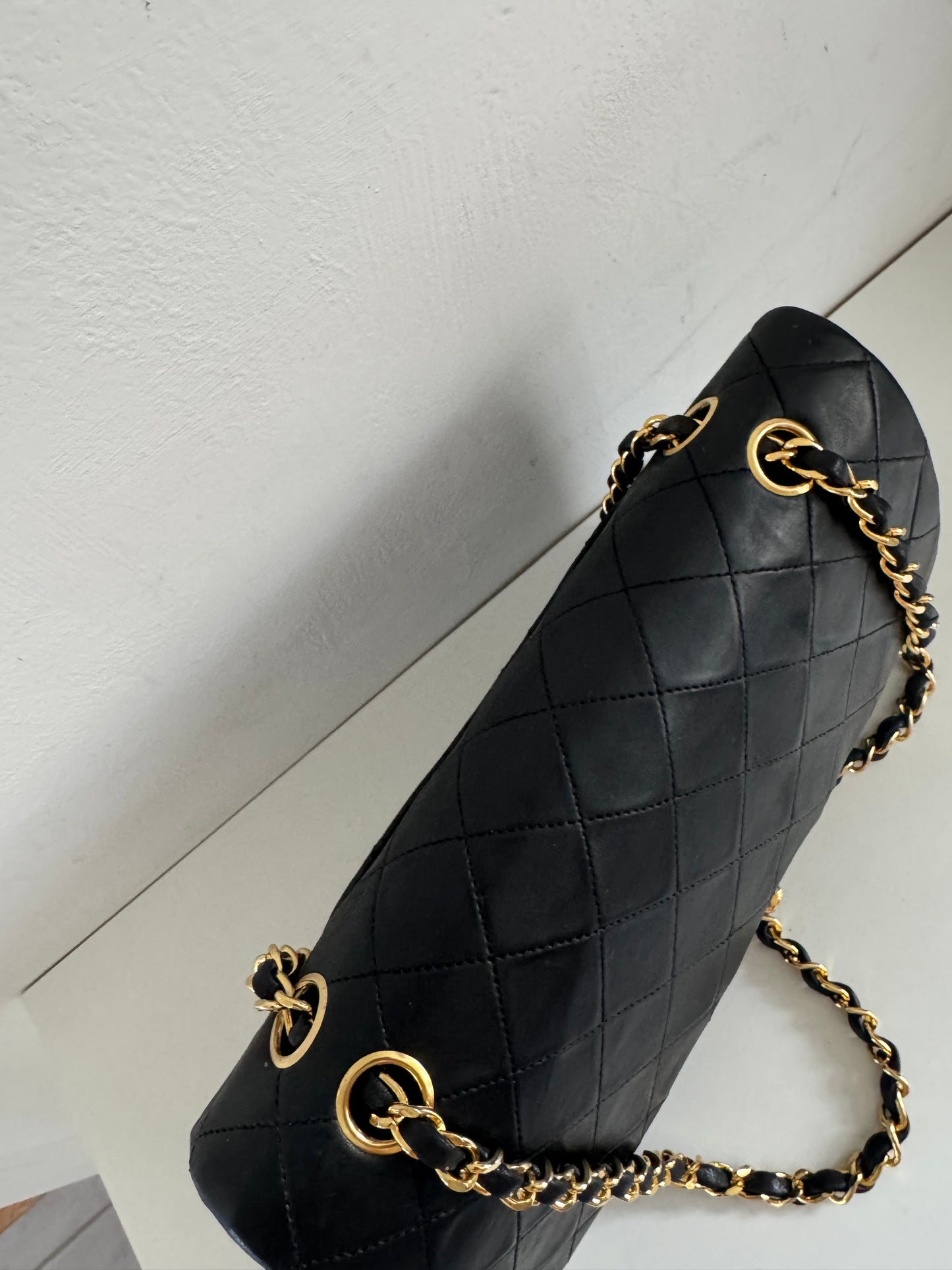 CHANEL Vintage Medium Double Flap Bag