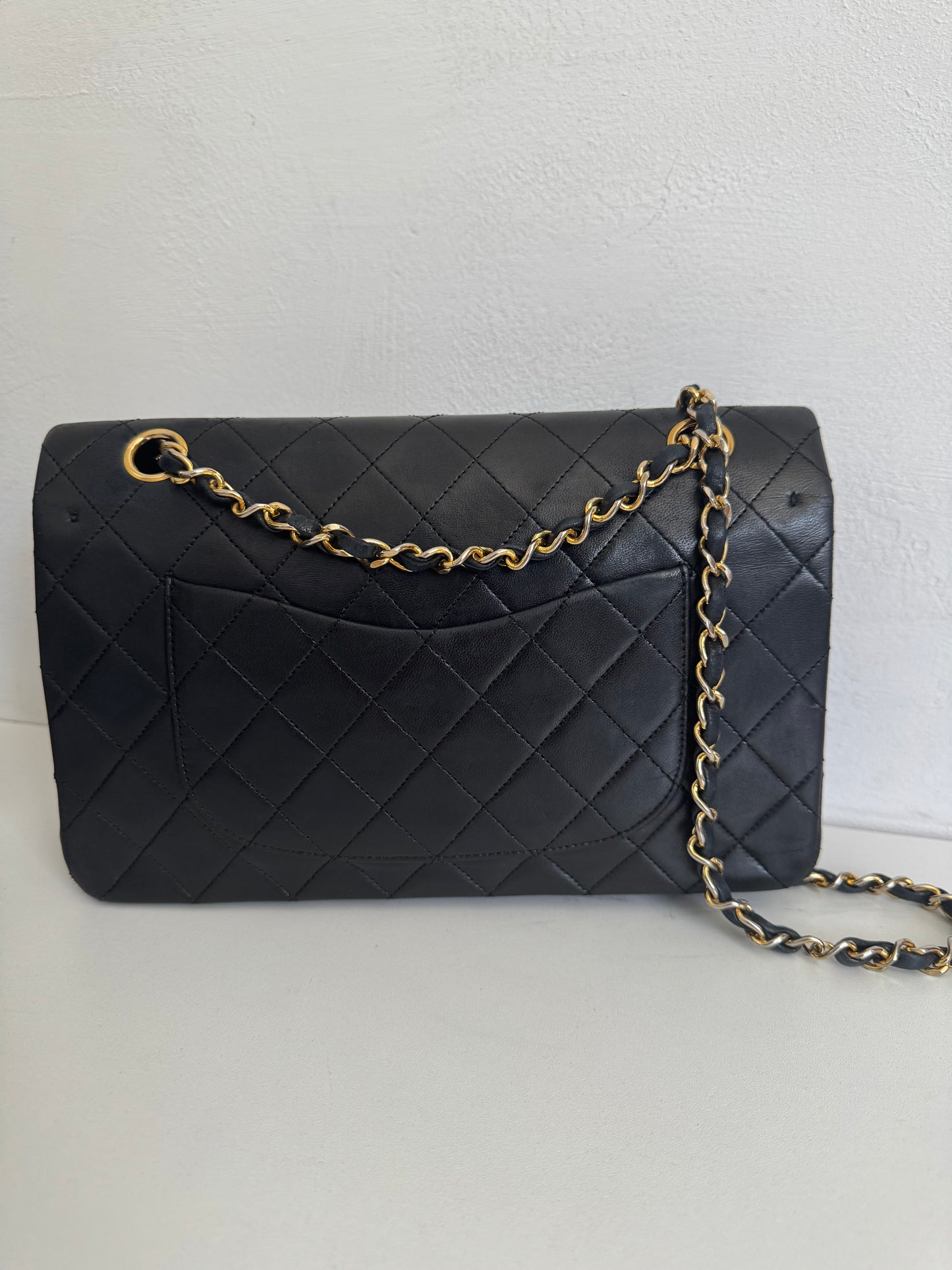 CHANEL Vintage Medium Double Flap Bag