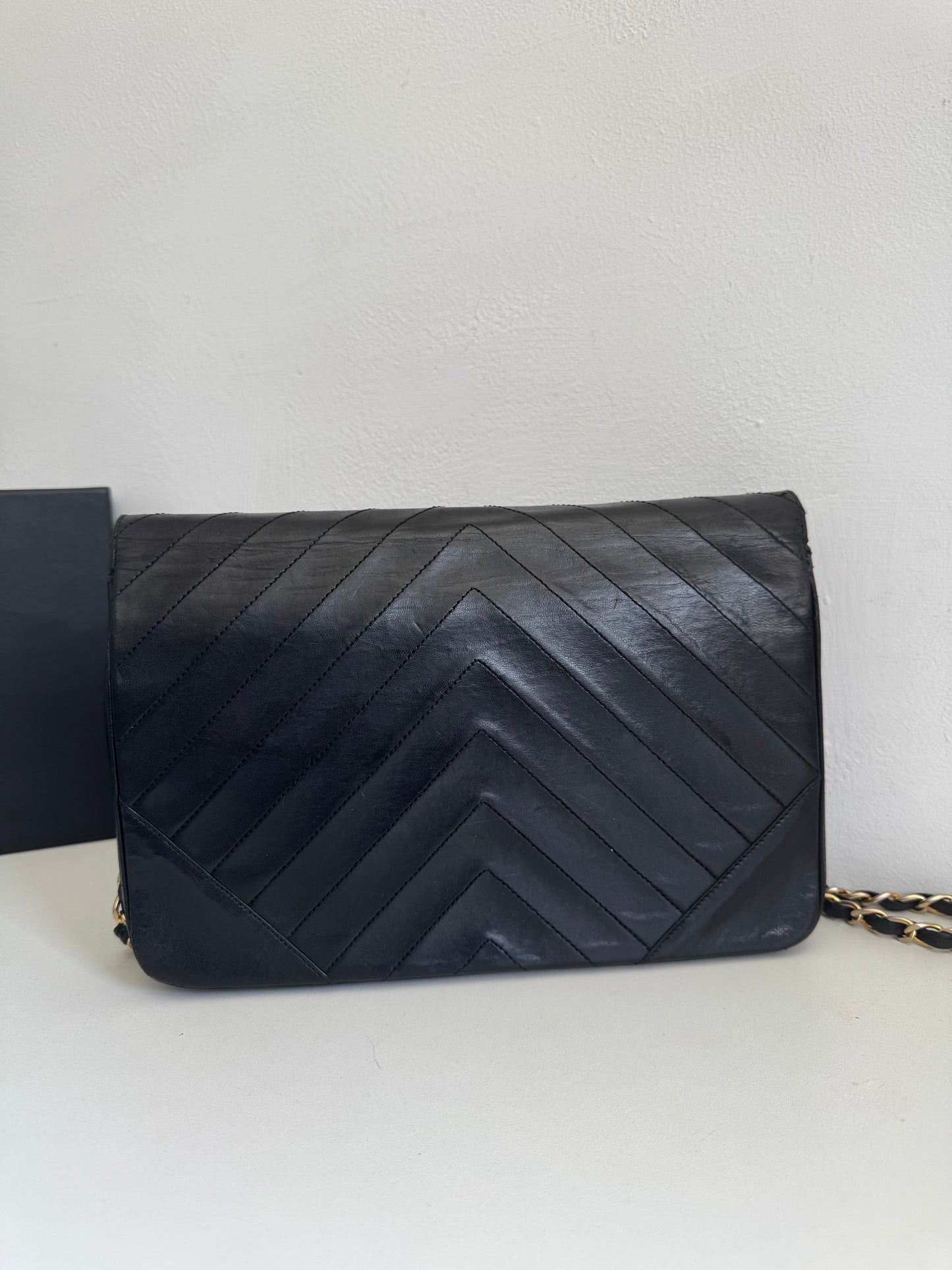 CHANEL Vintage Chevron Single Full Flap Bag