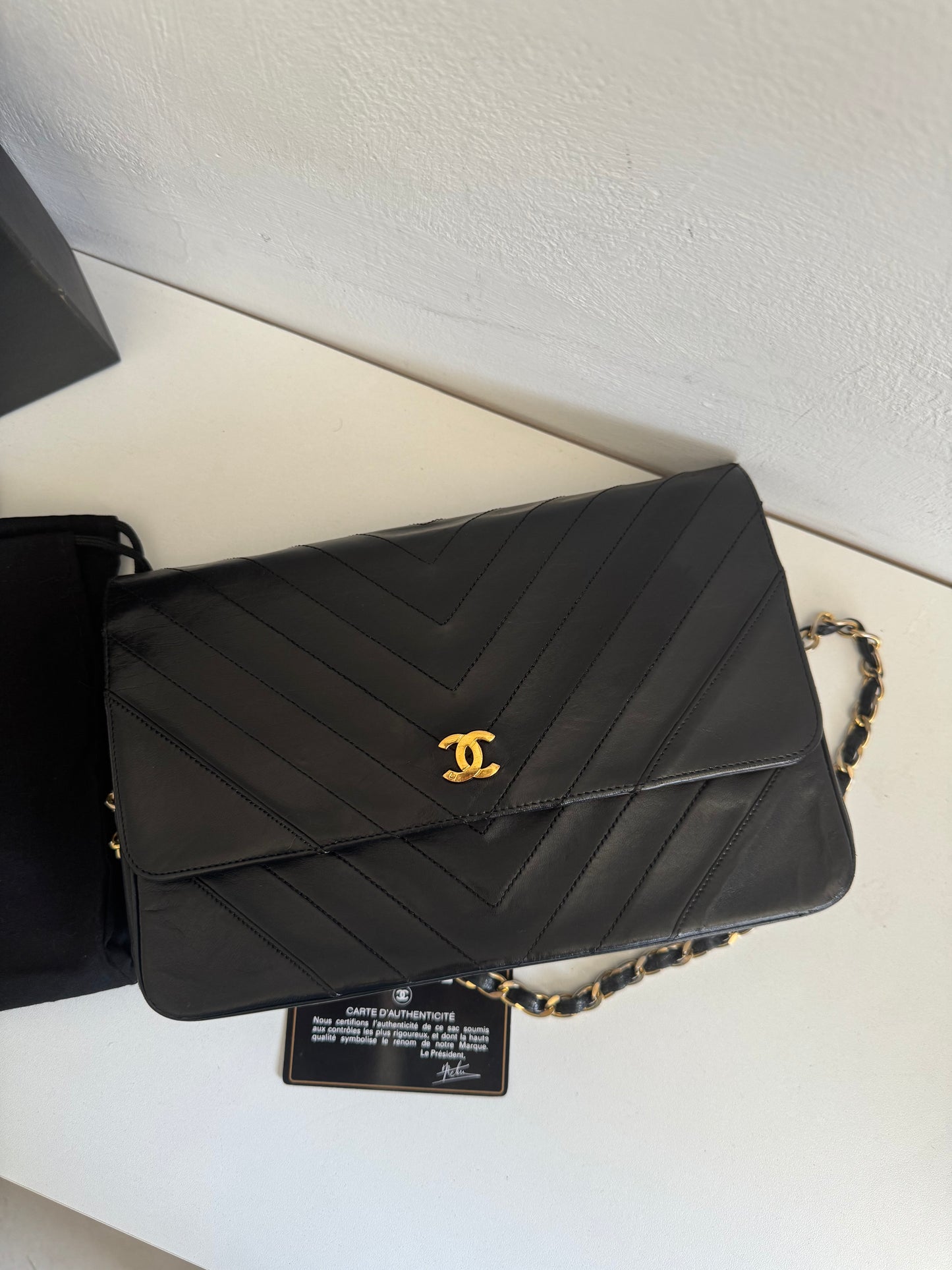 CHANEL Vintage Chevron Single Full Flap Bag