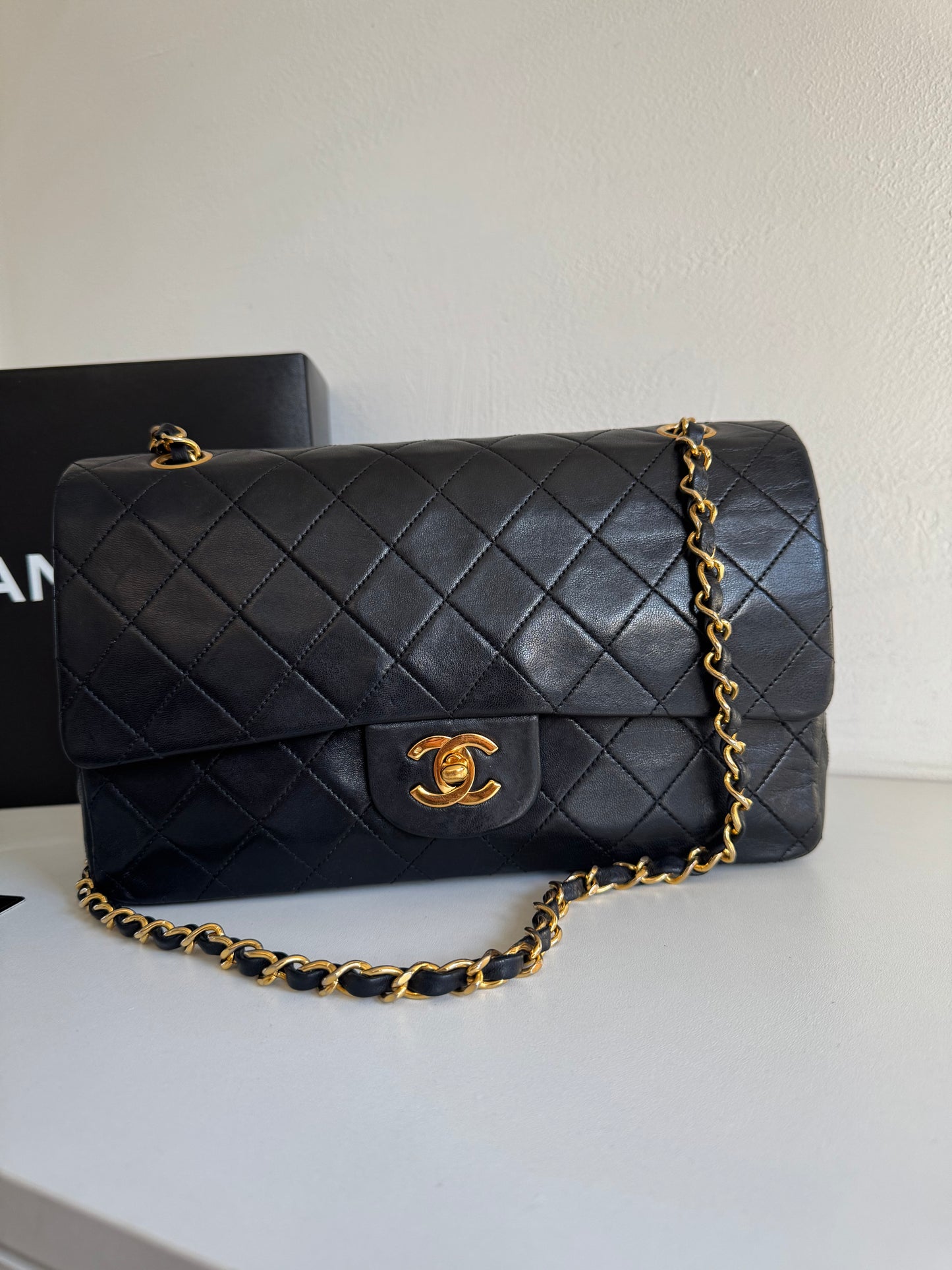 CHANEL Vintage Medium Double Flap Bag