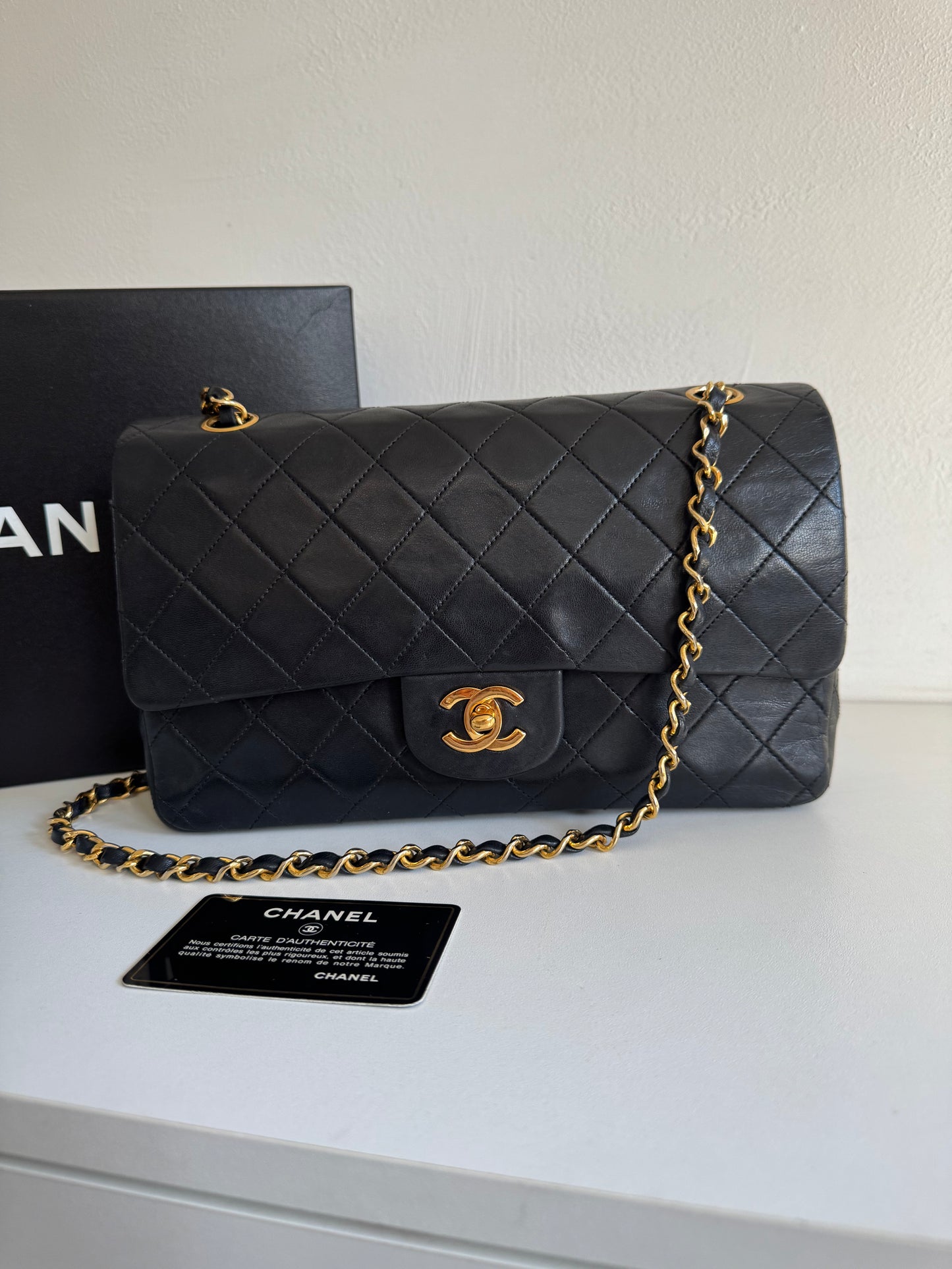 CHANEL Vintage Medium Double Flap Bag
