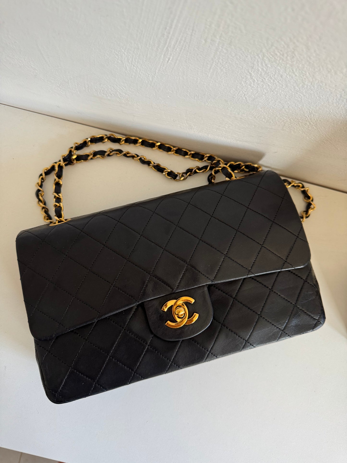CHANEL Vintage Medium Double Flap Bag