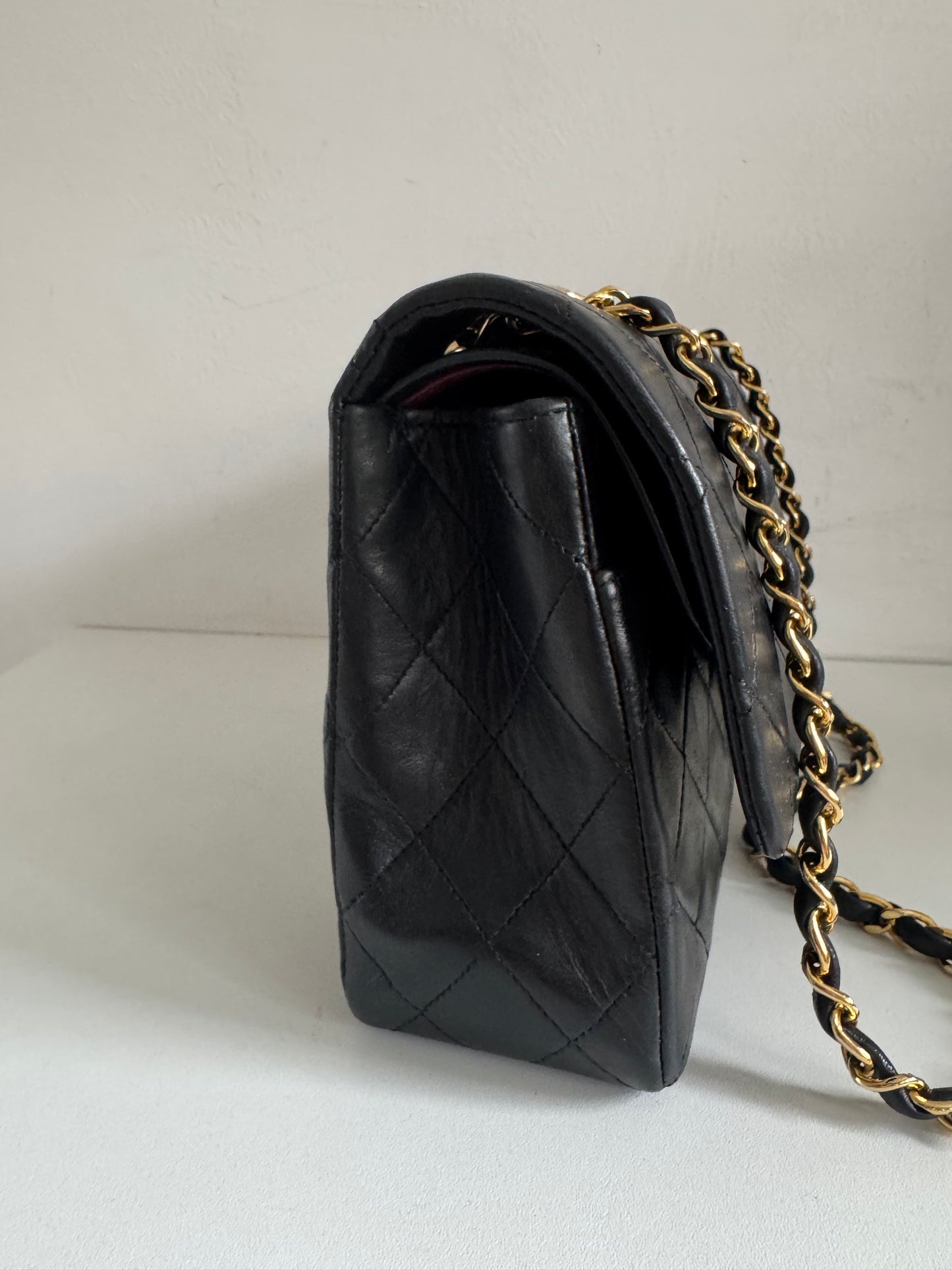 CHANEL Vintage Medium Double Flap Bag