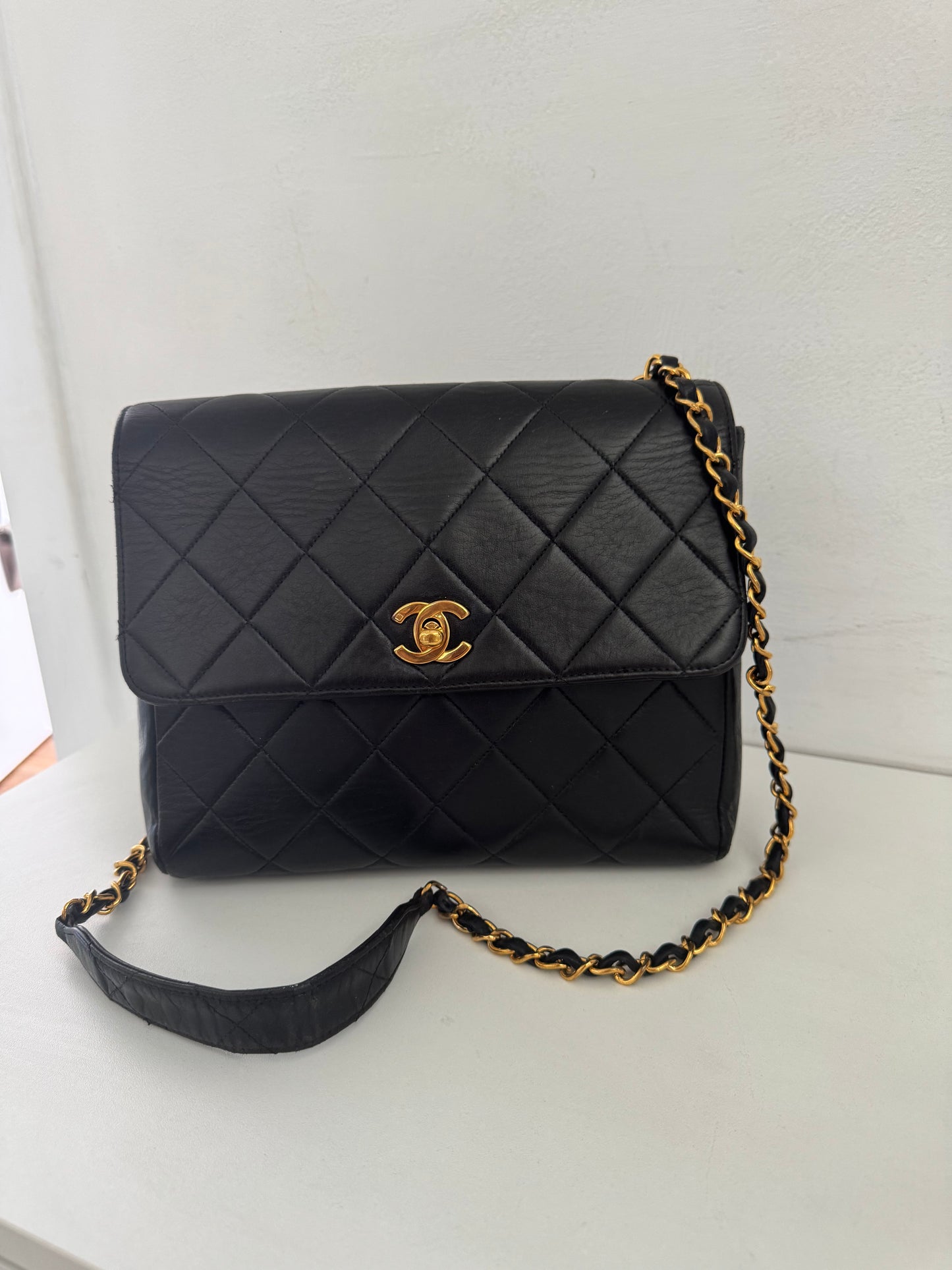 CHANEL Vintage Classic Square Flap Bag