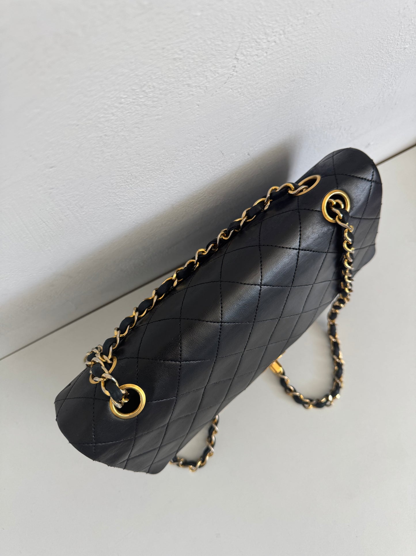 CHANEL Vintage Medium Double Flap Bag
