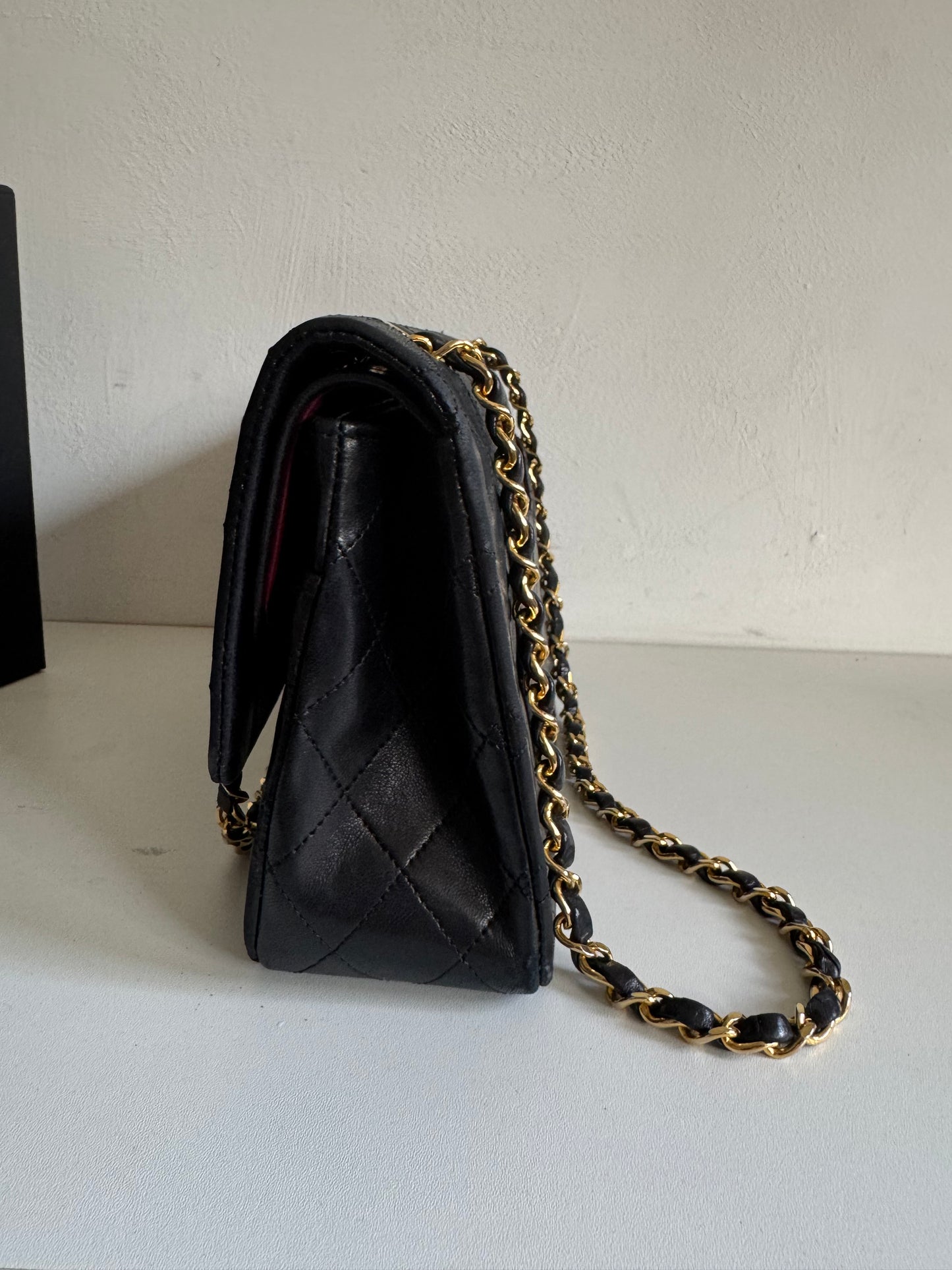 CHANEL Vintage Medium Double Flap Bag
