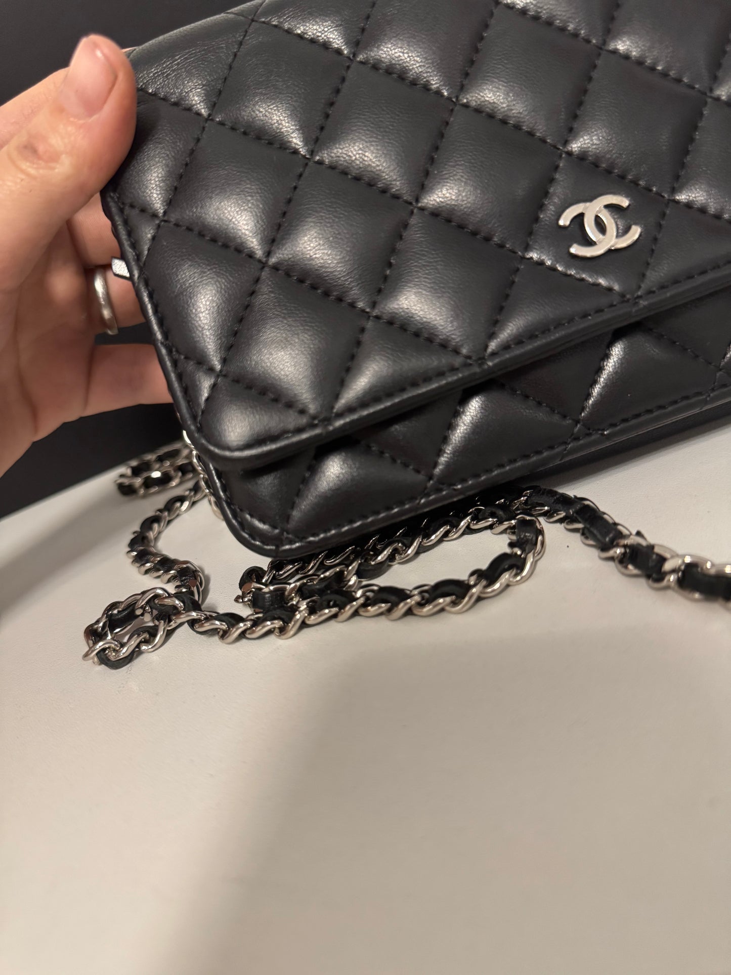 CHANEL Classic Wallet on Chain "WOC"