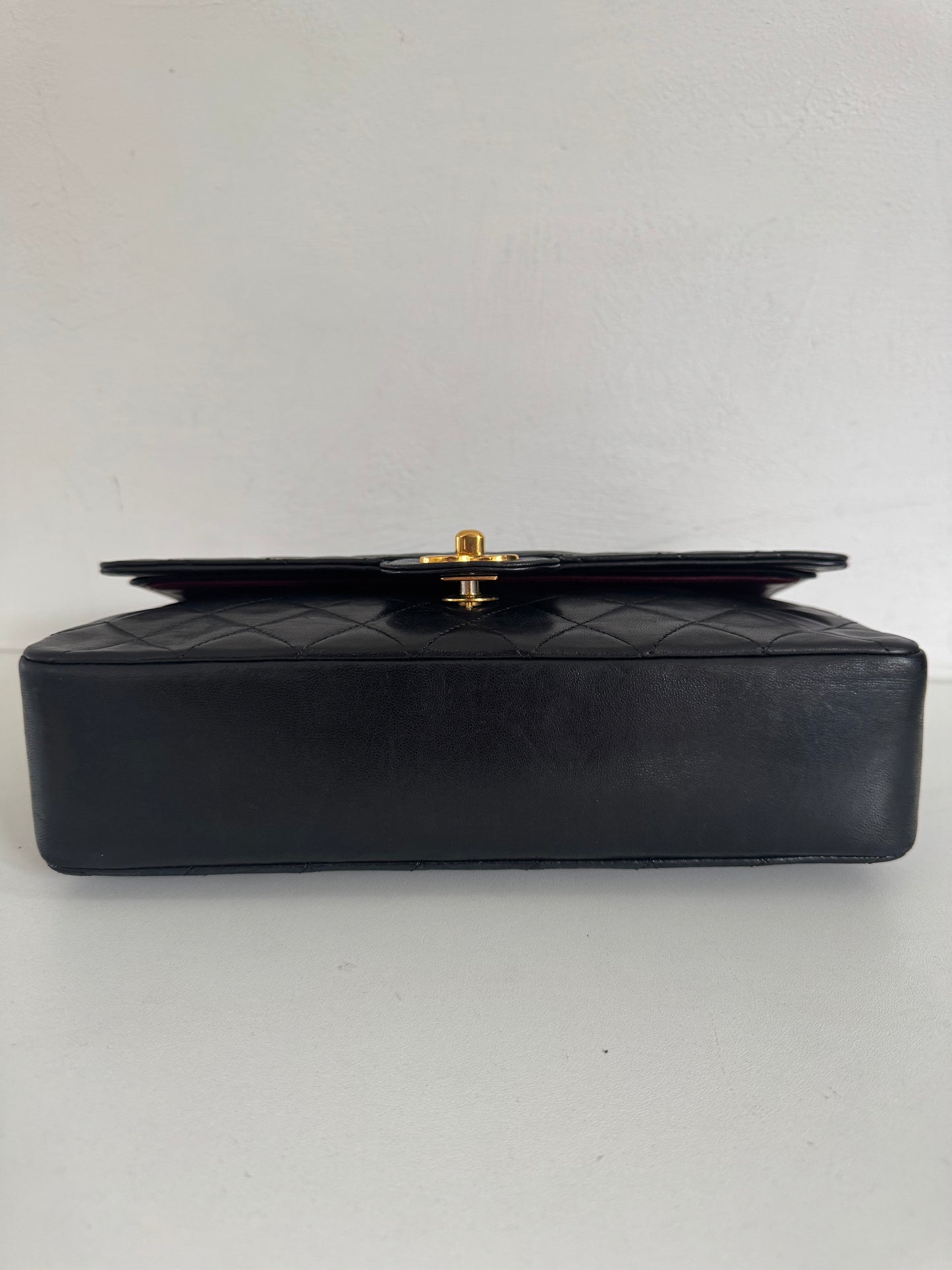 CHANEL Vintage Medium Double Flap Bag