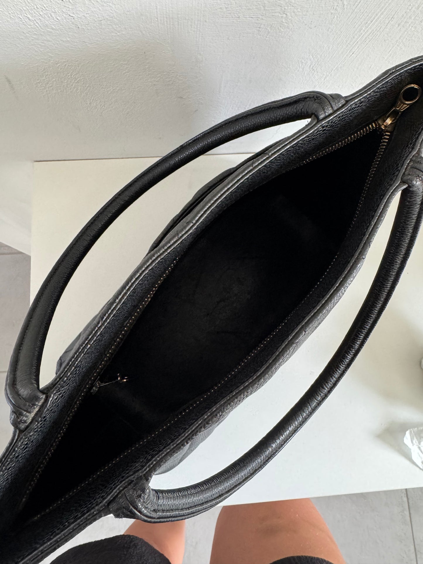 CHANEL Vintage Medium Tote Shopper Bag Caviar