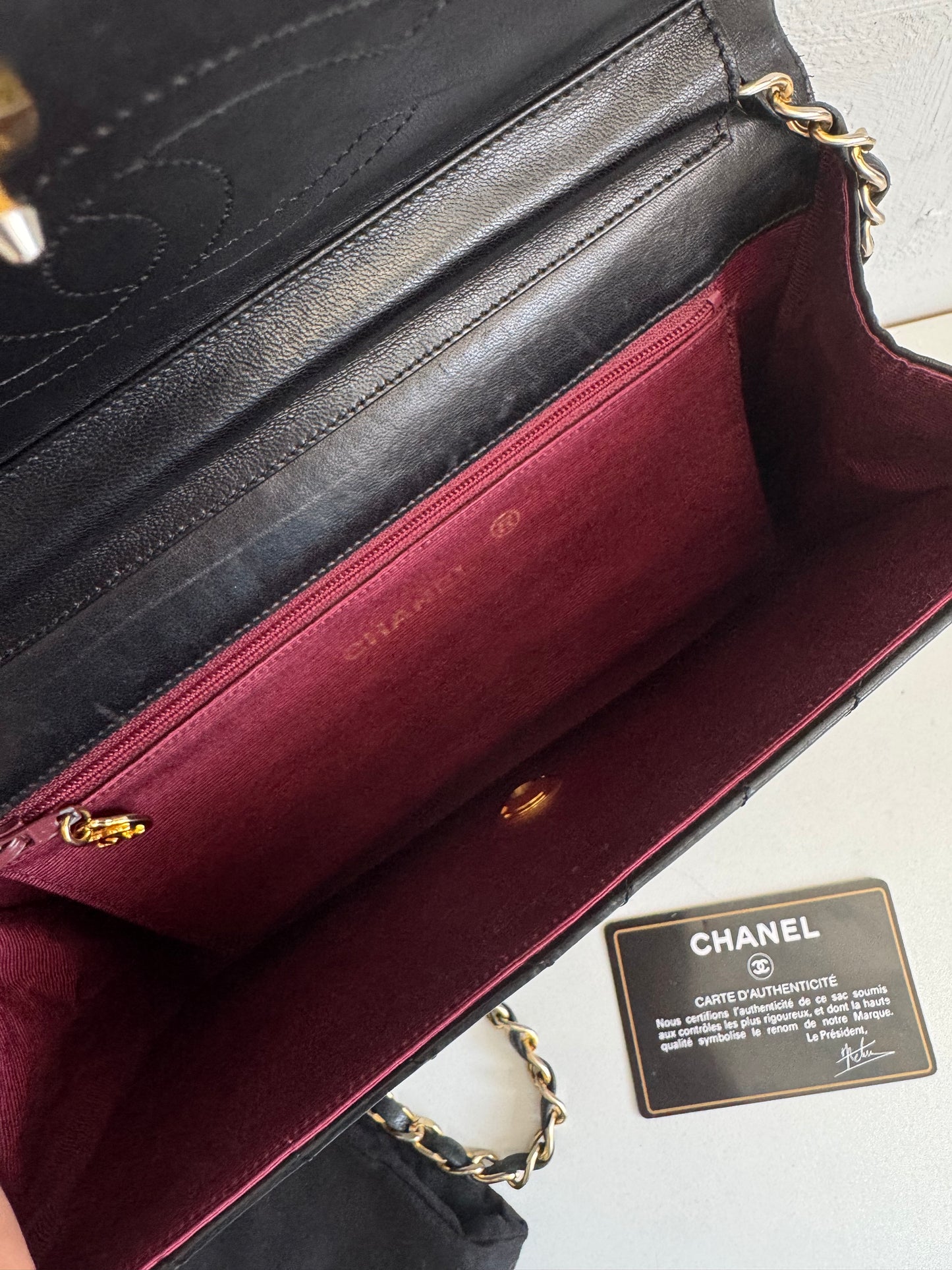 CHANEL Vintage Chevron Single Full Flap Bag