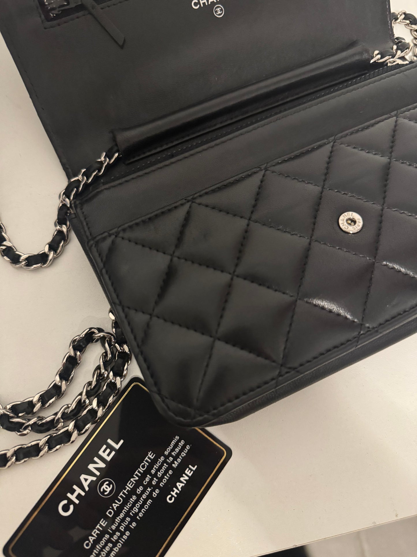 CHANEL Classic Wallet on Chain "WOC"