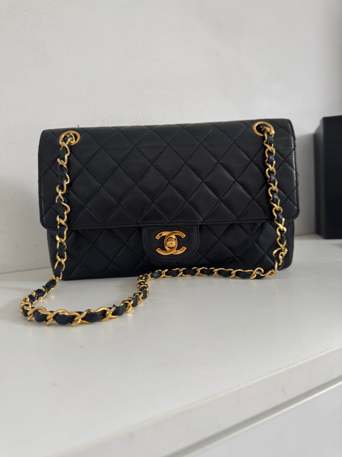 CHANEL Vintage Medium Double Flap Bag