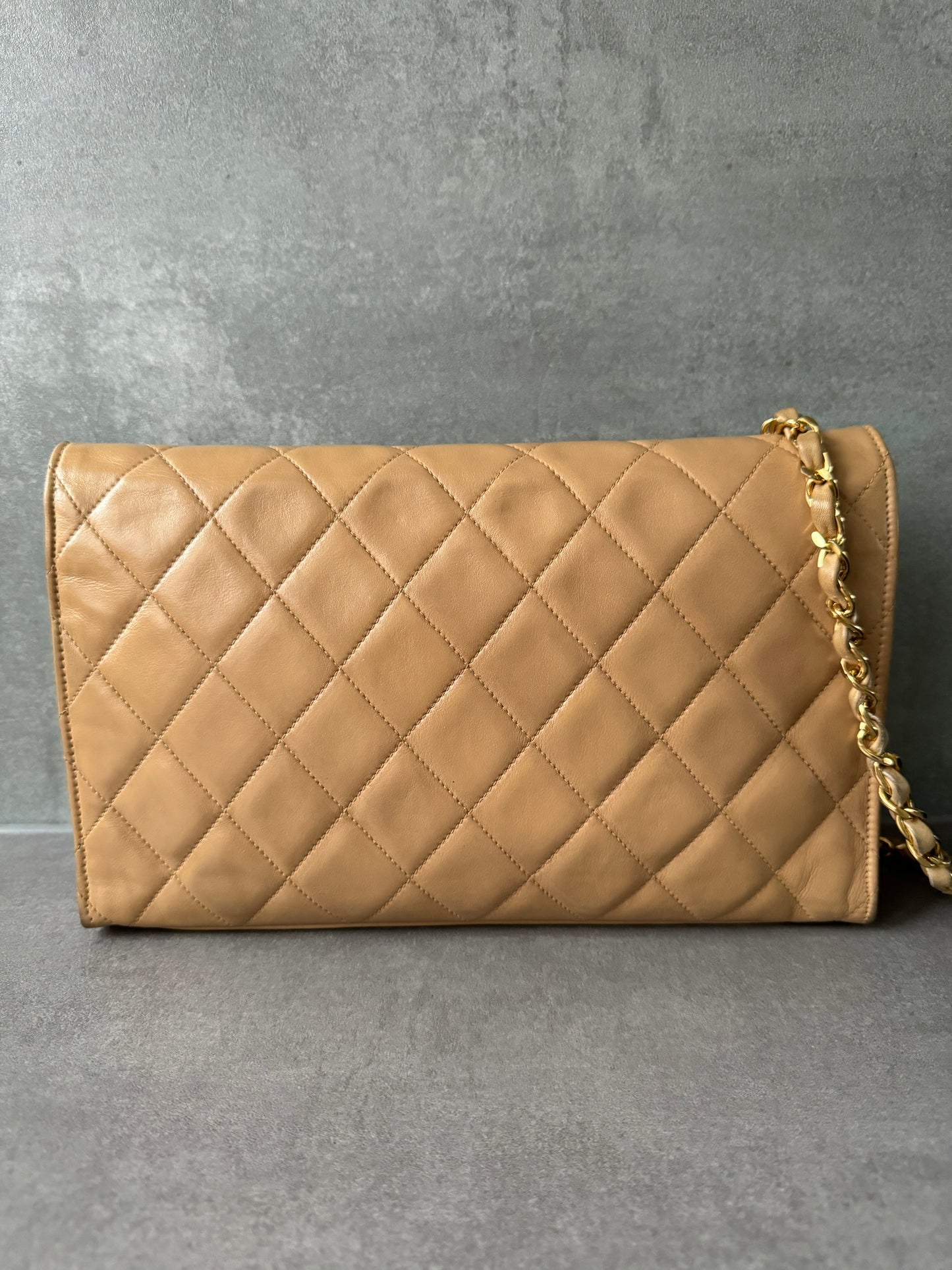 CHANEL Vintage Medium Full Flap Bag