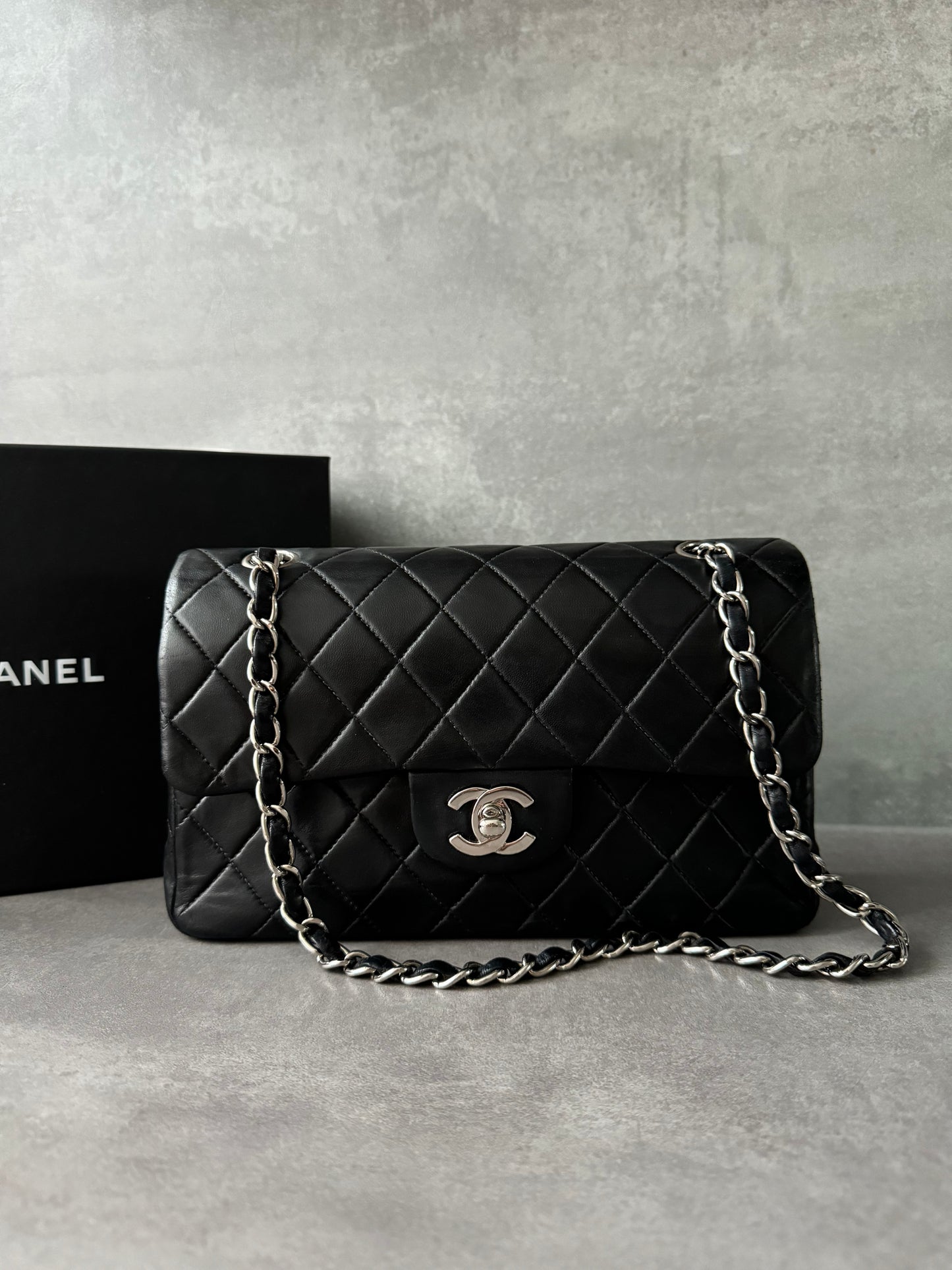 CHANEL Vintage Classic Small Double Flap Bag