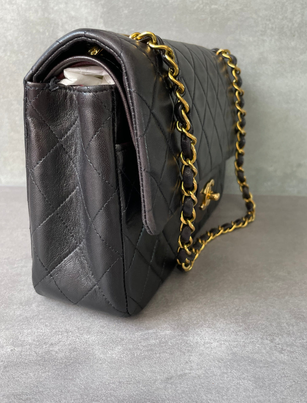 CHANEL Vintage Medium Double Flap Bag