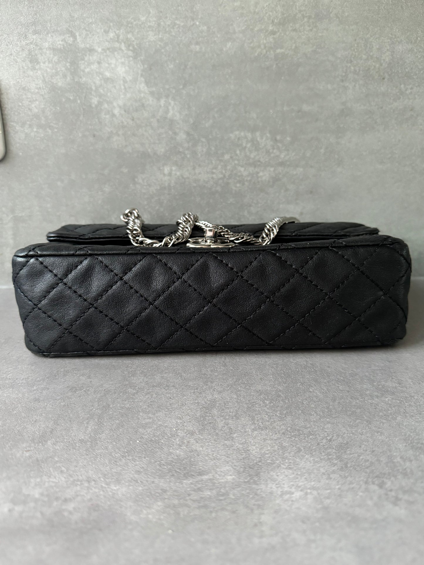 CHANEL Vintage Medium Double Flap Bag