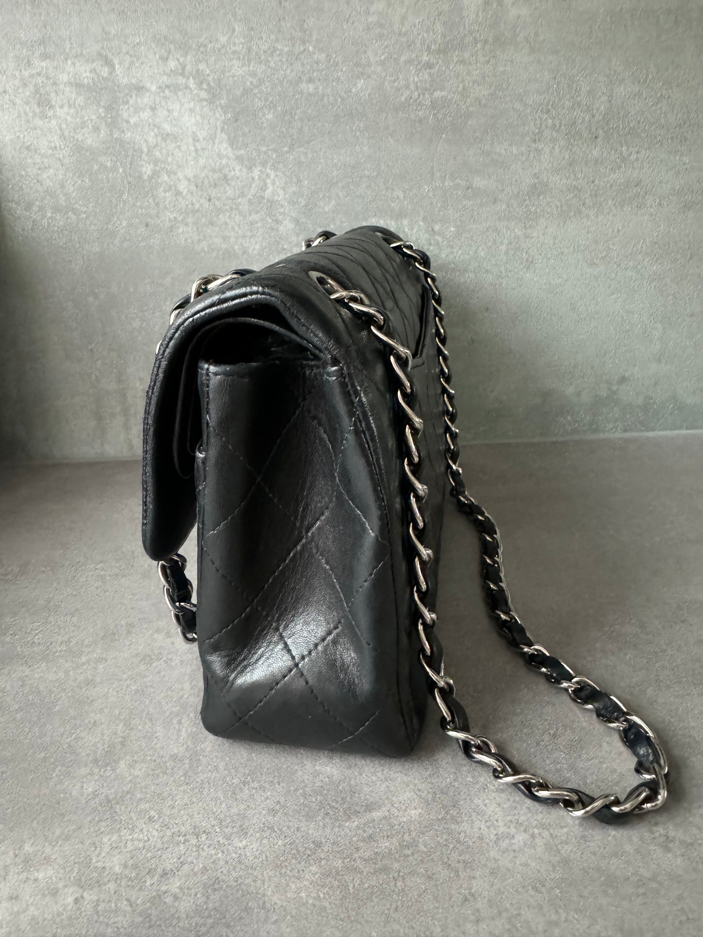 CHANEL Vintage Classic Small Double Flap Bag