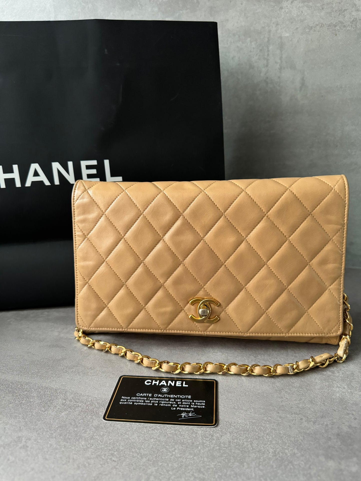 CHANEL Vintage Medium Full Flap Bag