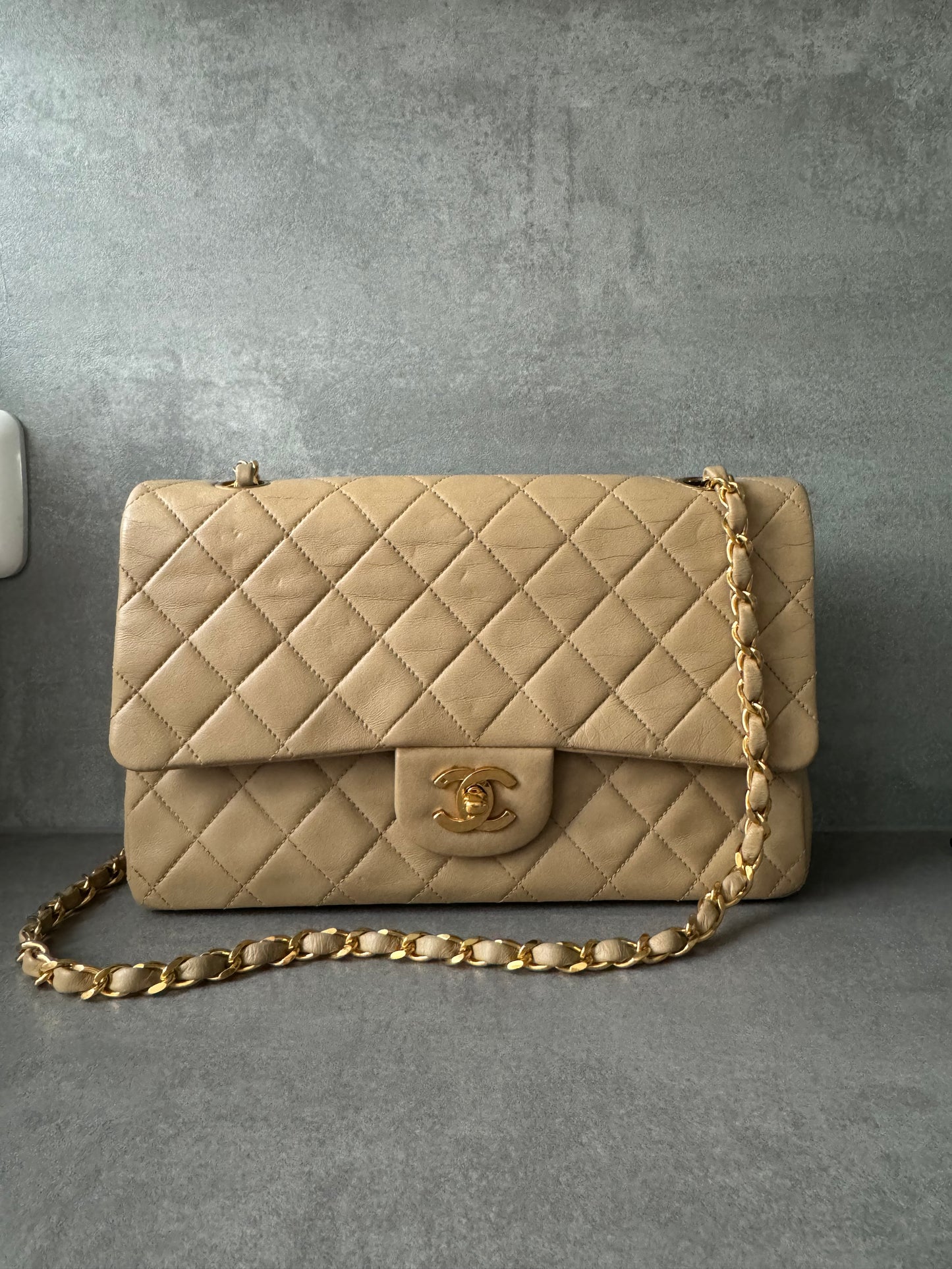 CHANEL Vintage Classic Medium Double Flap Bag