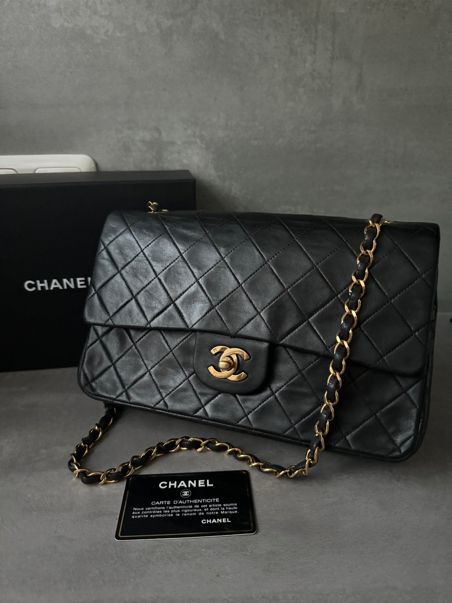 CHANEL Vintage Medium Double Flap Bag