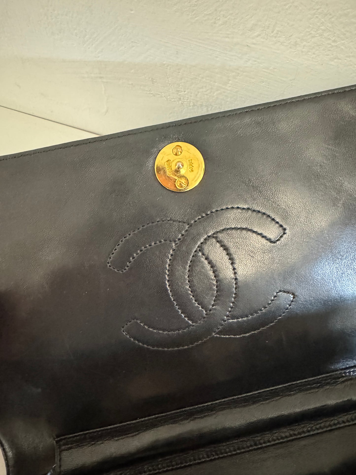 CHANEL Vintage Medium Full Flap Bag Pushlock